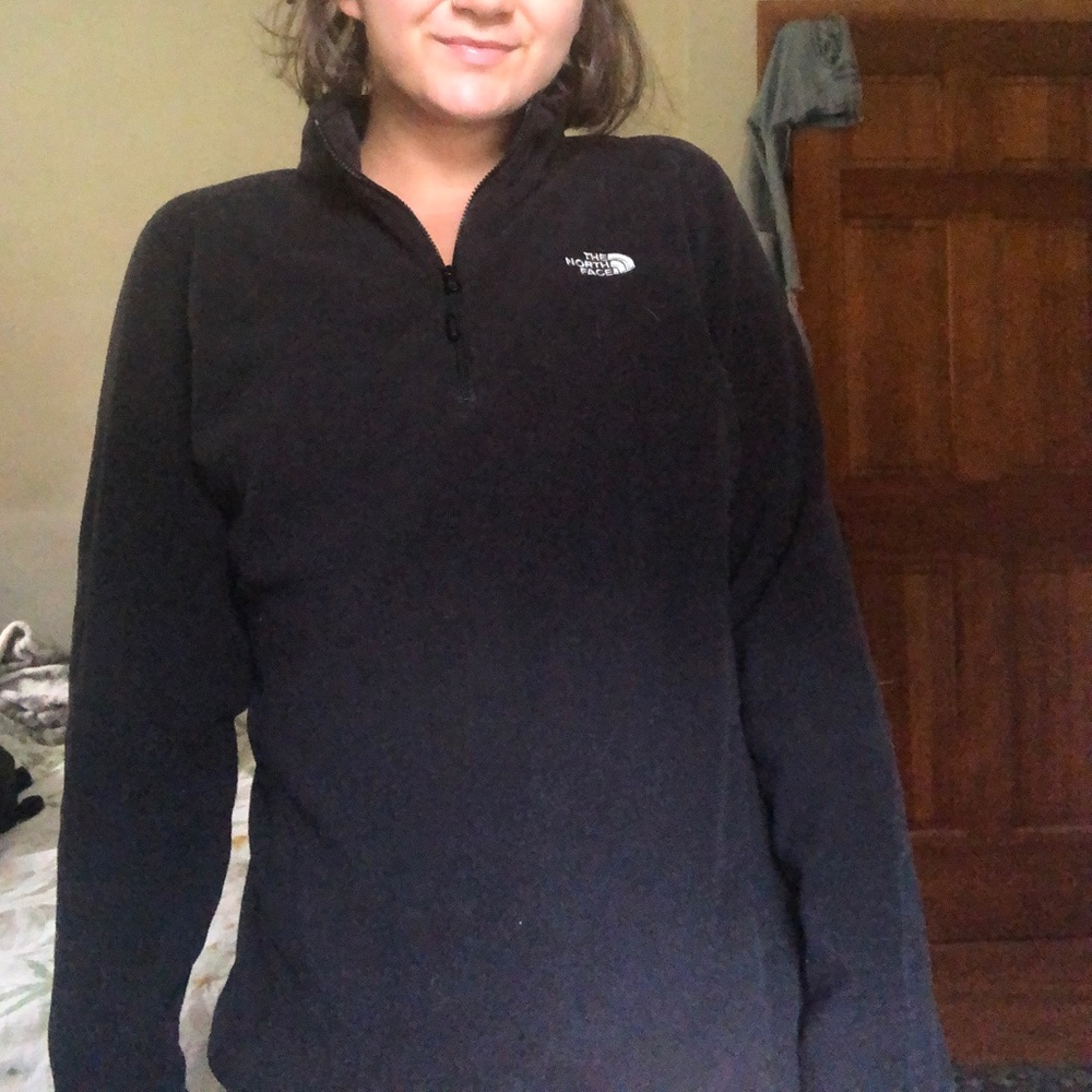 XL Black North Face quarter zip fleece